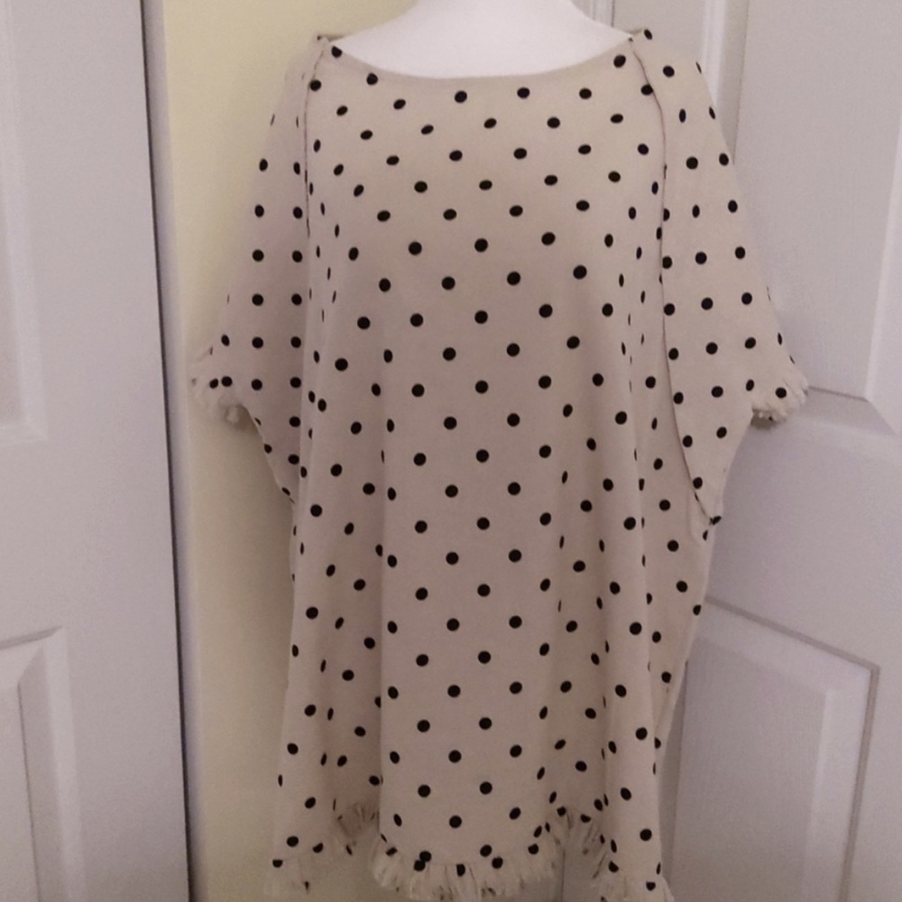 Umgee Cream Polka Dot Top